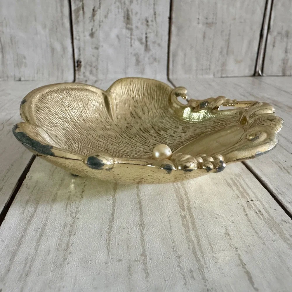 Vintage Hollywood Regency Gold Shell Trinket Dish Footed Faux Pearl Jewelry Tray